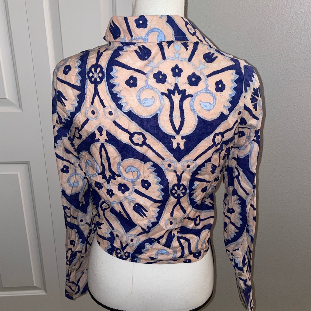 Christian Siriano Navy and Blush Button-Front Tie Blouse - Picture 3 of 4